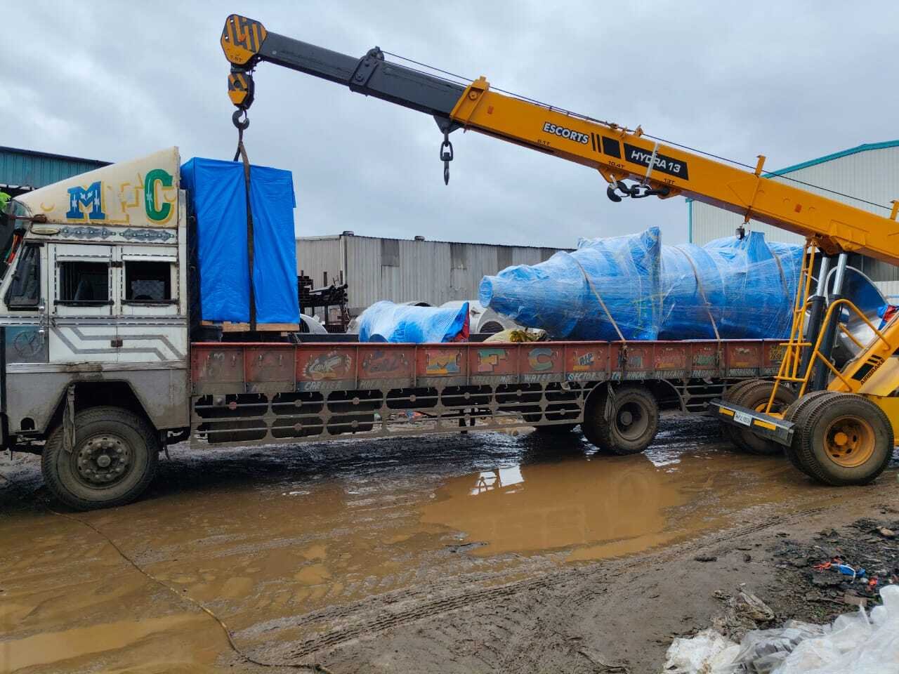 odc transport truck in Mumbai