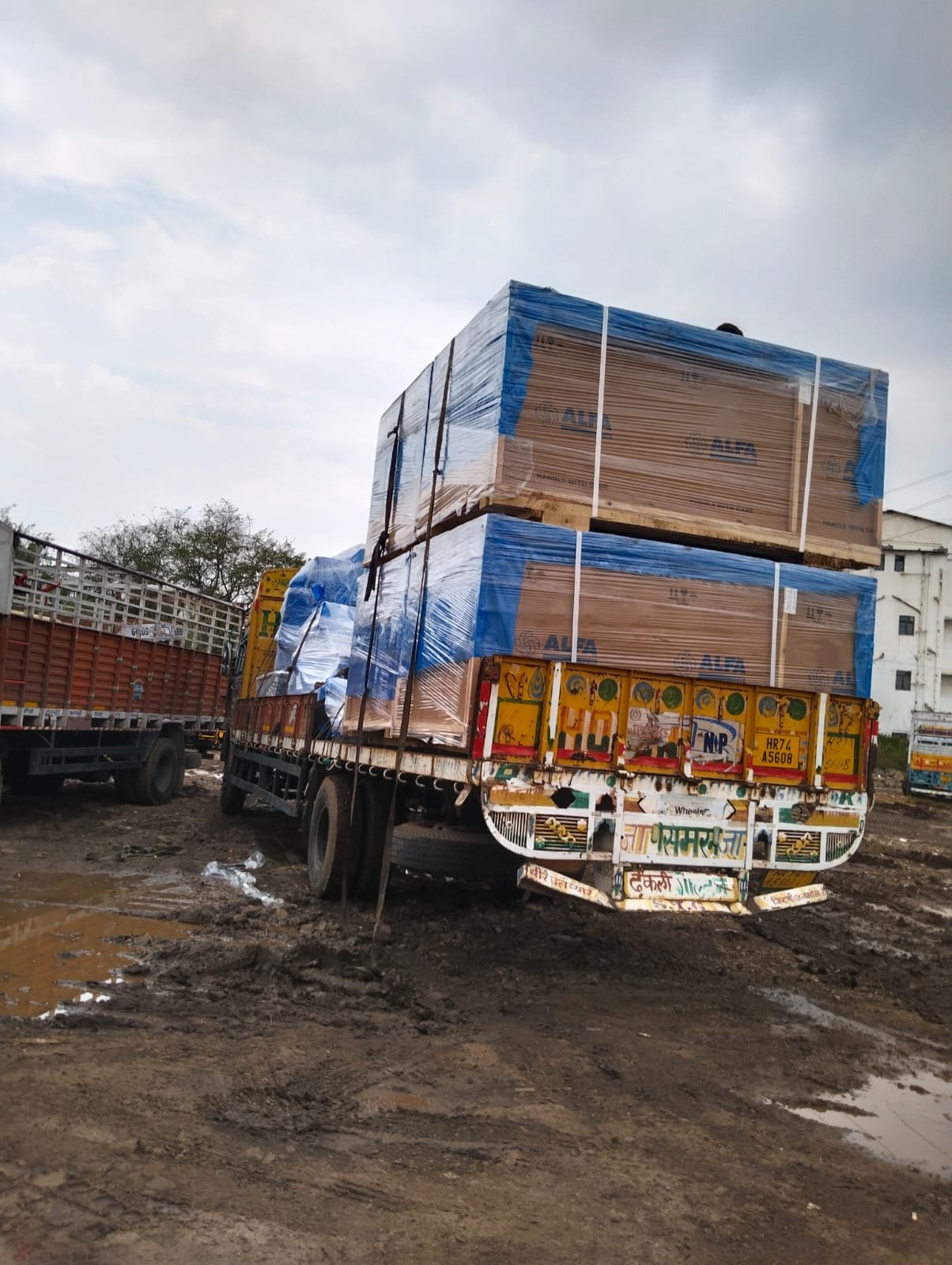 odc-transport-truck in Pune